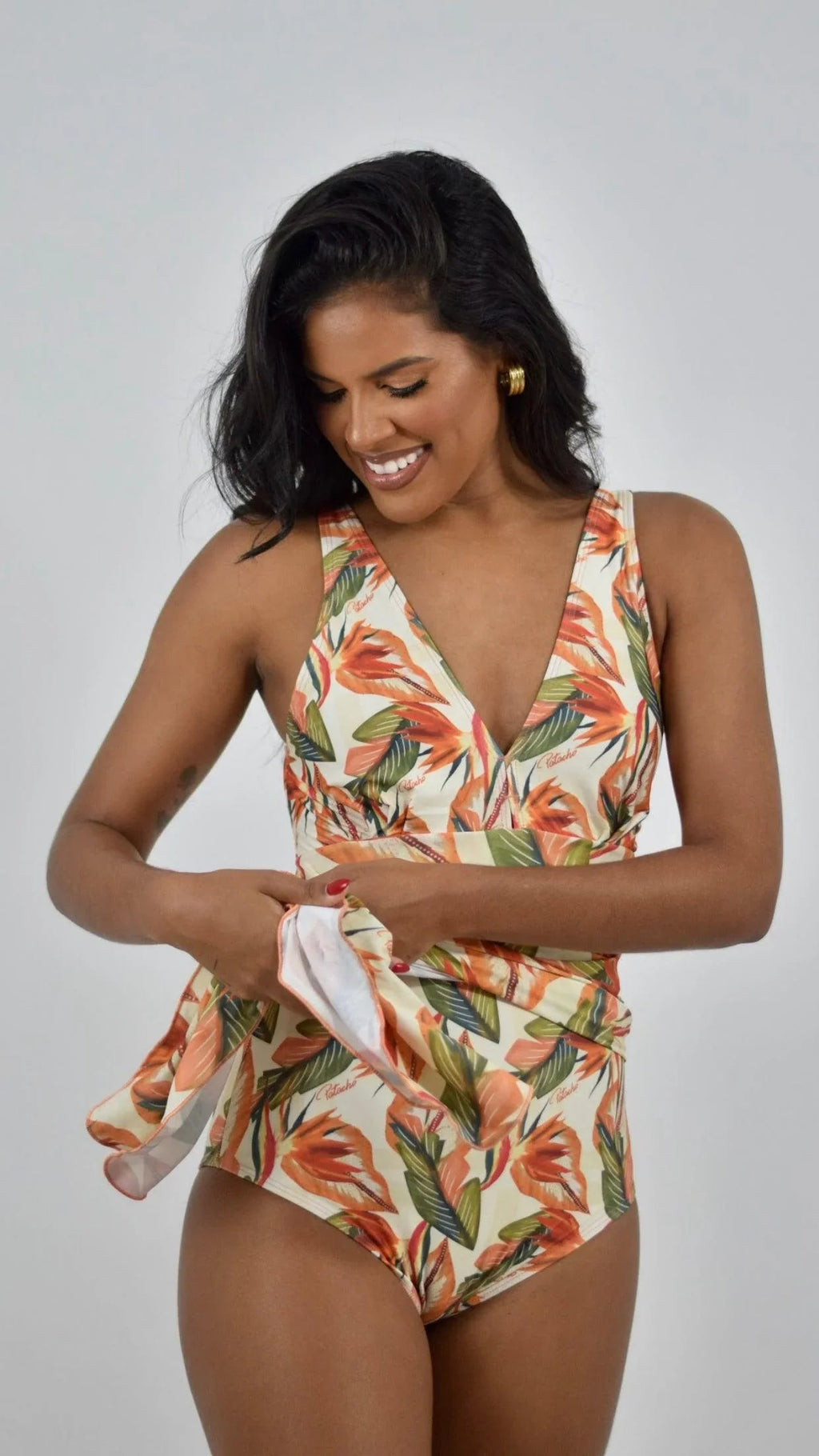 Maiô Com Saída Uv Frete Grátis